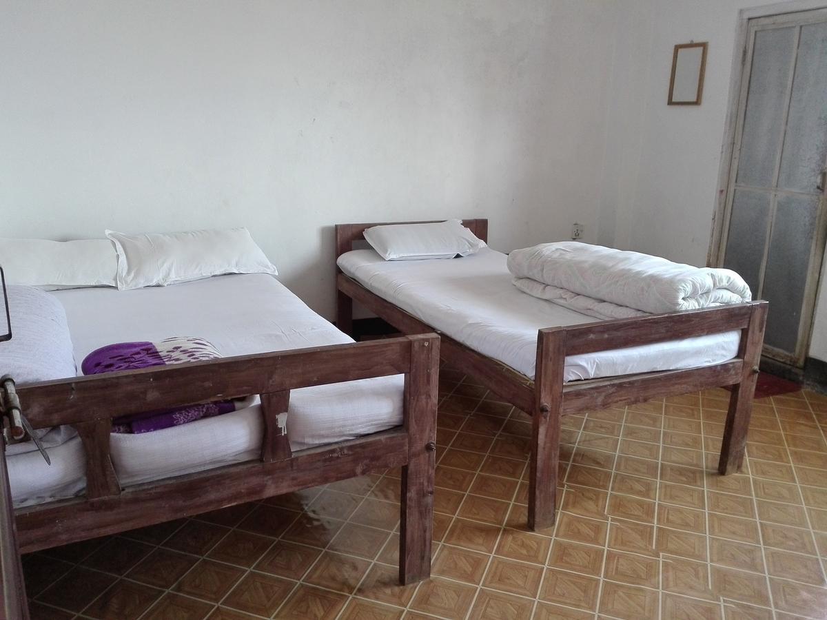 Kayastha Restaurant & Lodge Bandipur Luaran gambar