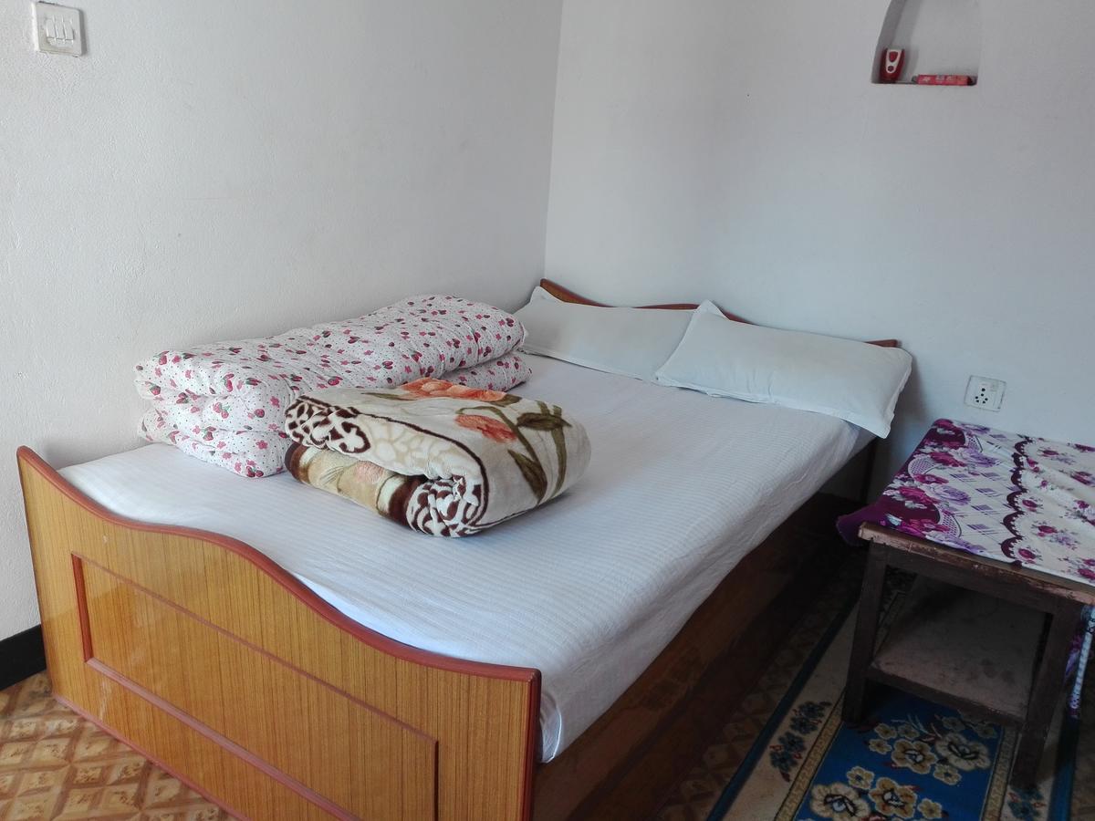 Kayastha Restaurant & Lodge Bandipur Luaran gambar