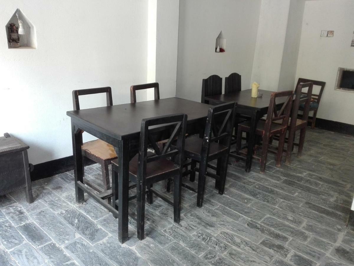 Kayastha Restaurant & Lodge Bandipur Luaran gambar